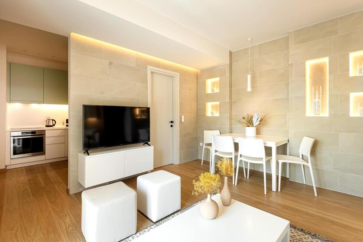 Serene City-center Penthouse In Prominent Location Apartment Thessaloniki