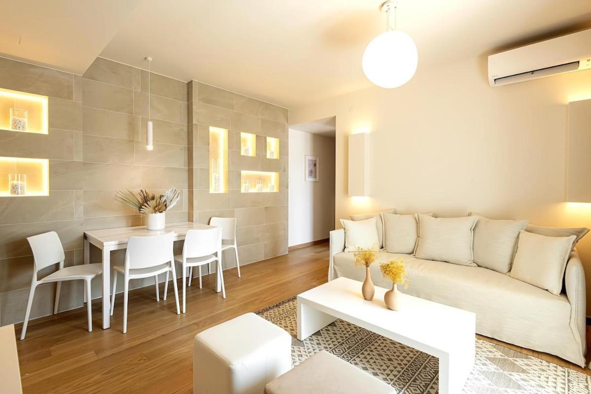 Serene City-center Penthouse In Prominent Location * Thessaloniki