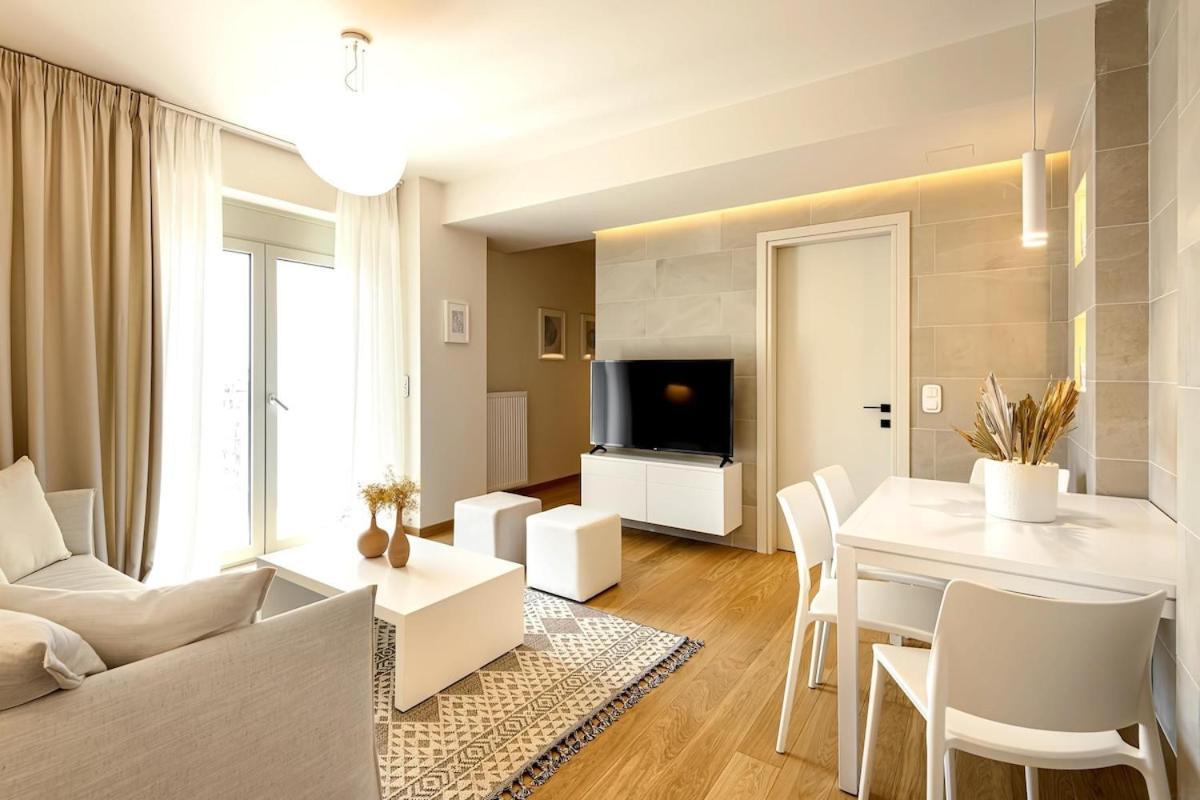 Apartment Serene City-center Penthouse In Prominent Location Thessaloniki